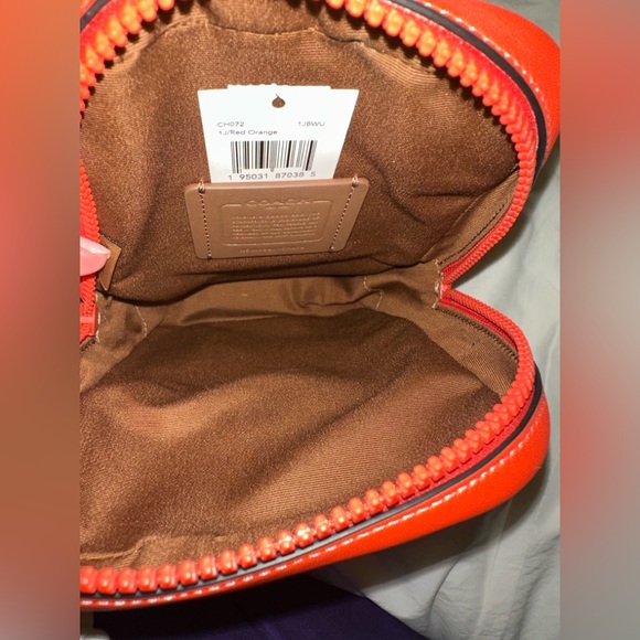 Coach Red sling bag - Picture 6 of 10